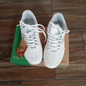 White Tennis or Pickleball Athletic Sneakers New Never Worn